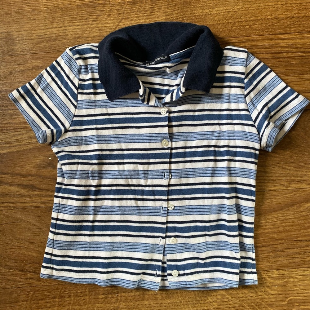 Brandy Melville shirt